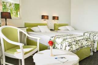 Отель Continental Forum Oradea Орадя Двухместный номер Делюкс с 2 отдельными кроватями-1